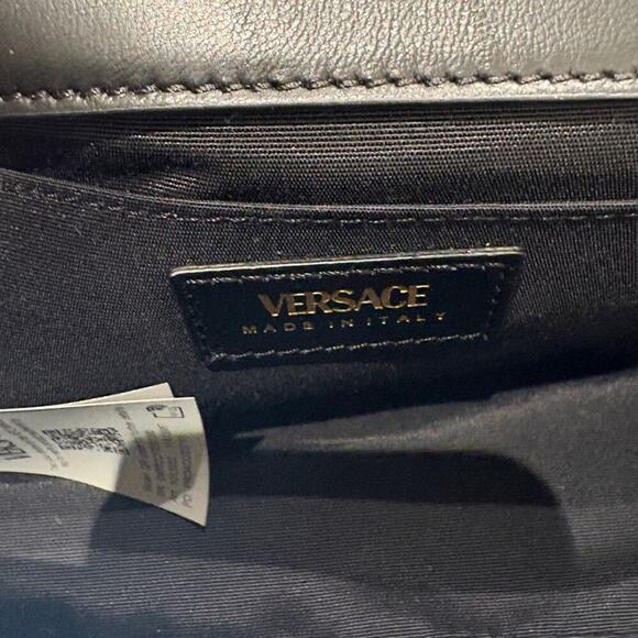 Versace Medusa Black and Gold Women's Bag NWT - Picture 2 of 8
